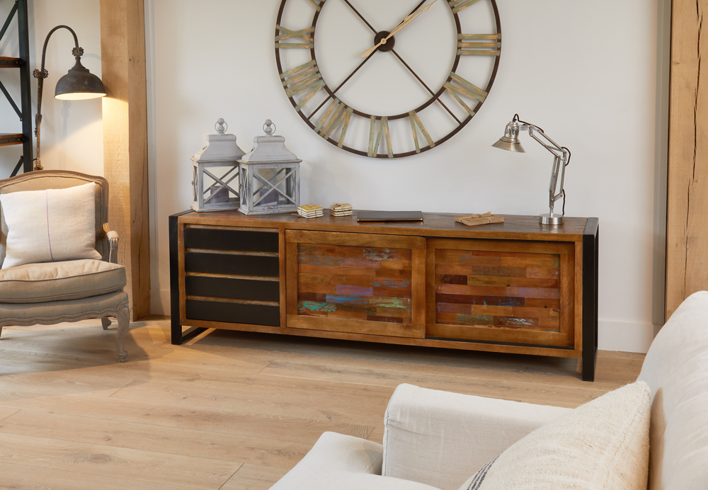 urban chic extra-large sideboard